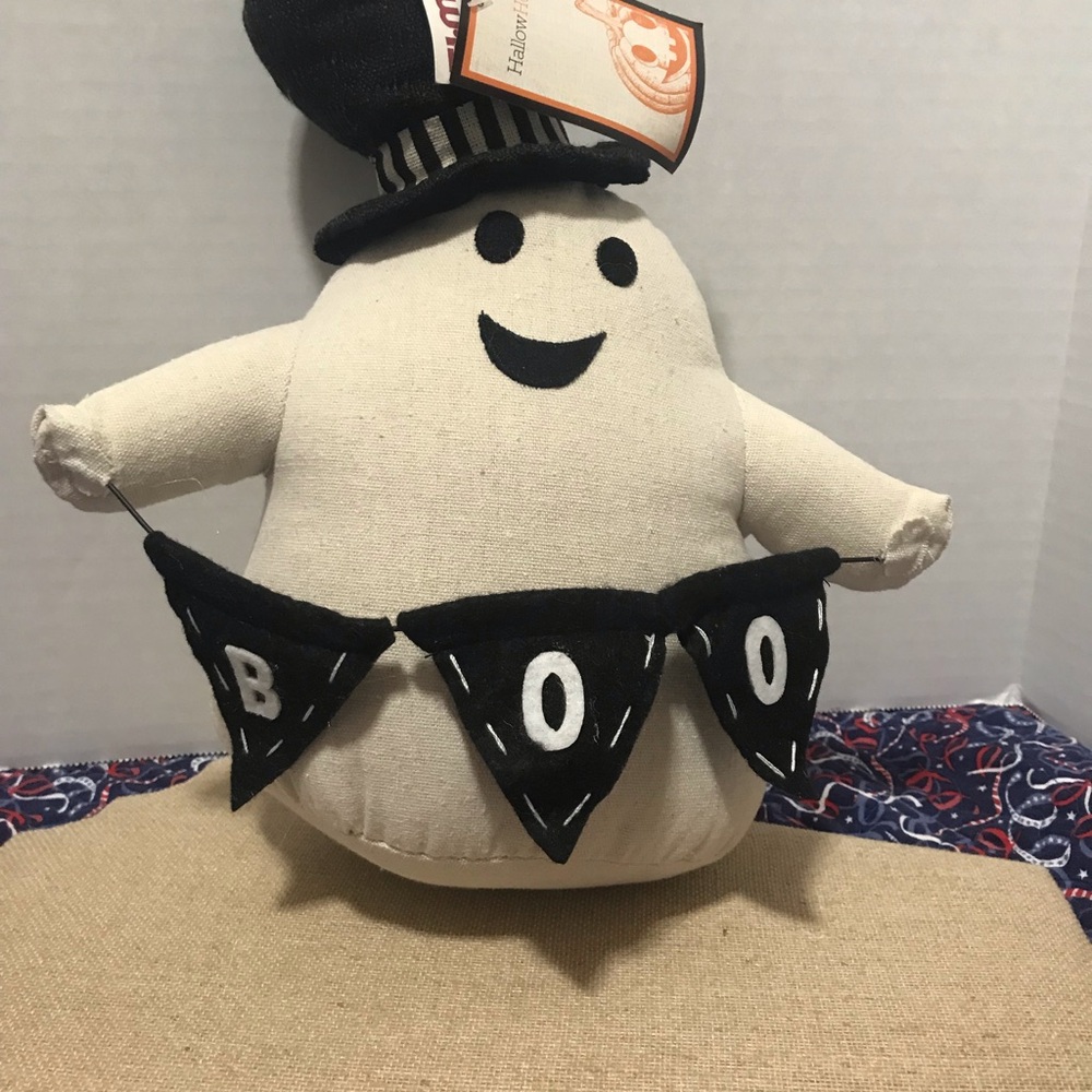 Halloween weighted stuffed ghost boo banner
